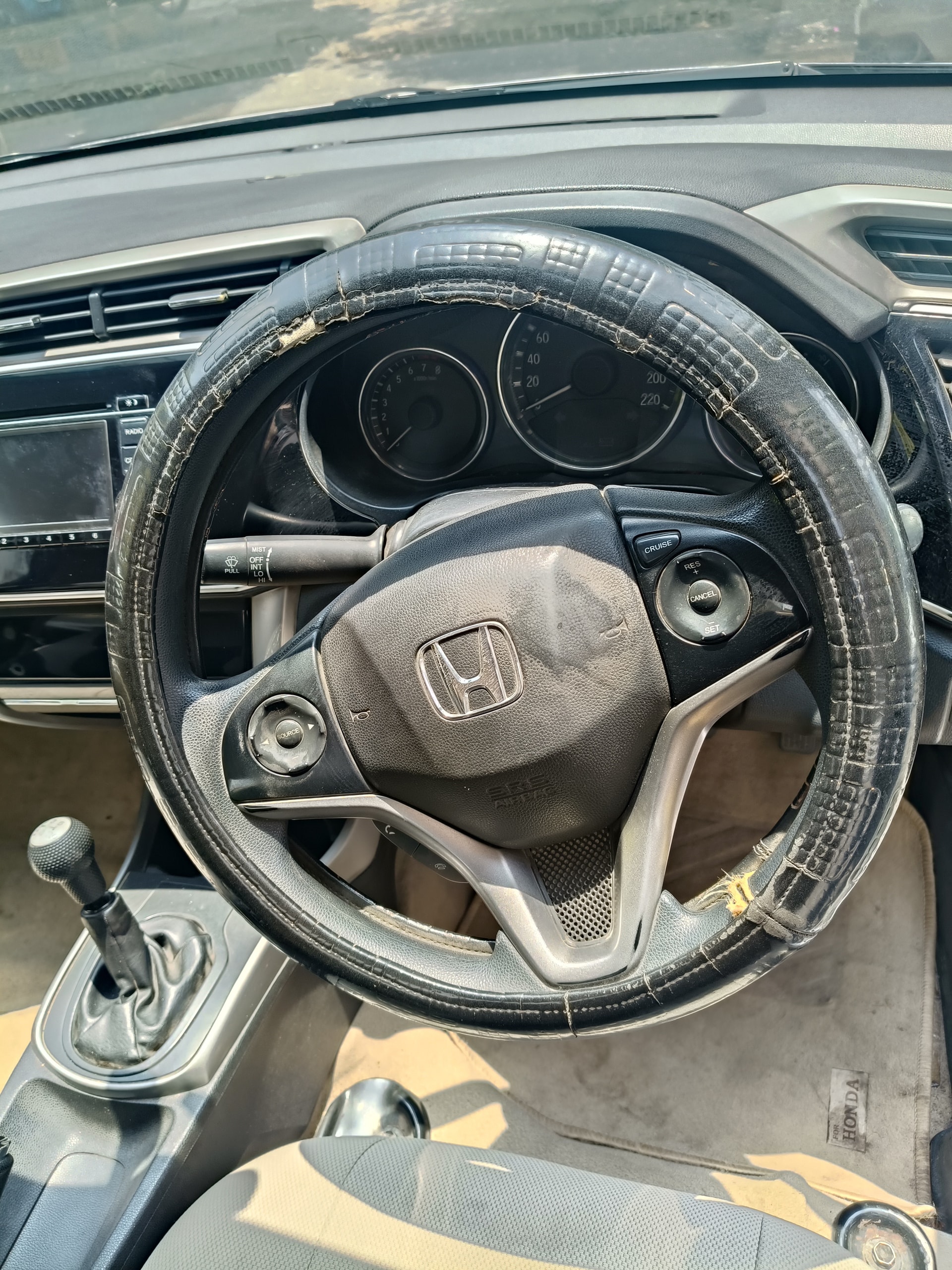 View 2016 Honda City V MT Petrol BS IV Image 11 Used 2016 Honda City V MT Petrol BS IV Image 11