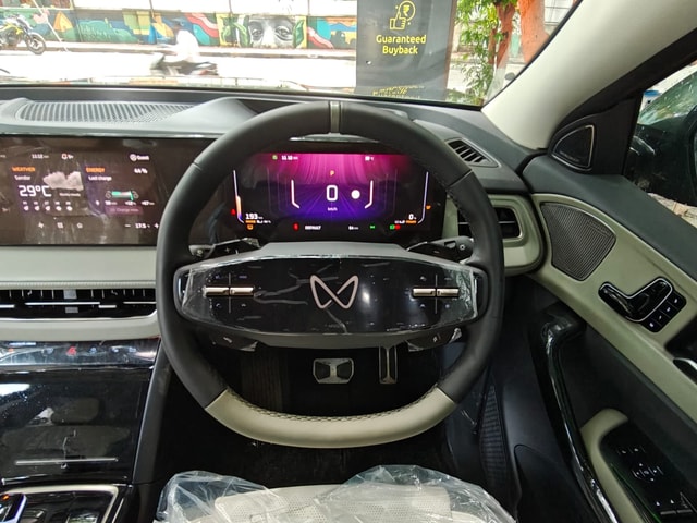 View Mahindra XEV 9e Image 10 Used Mahindra XEV 9e Image 10