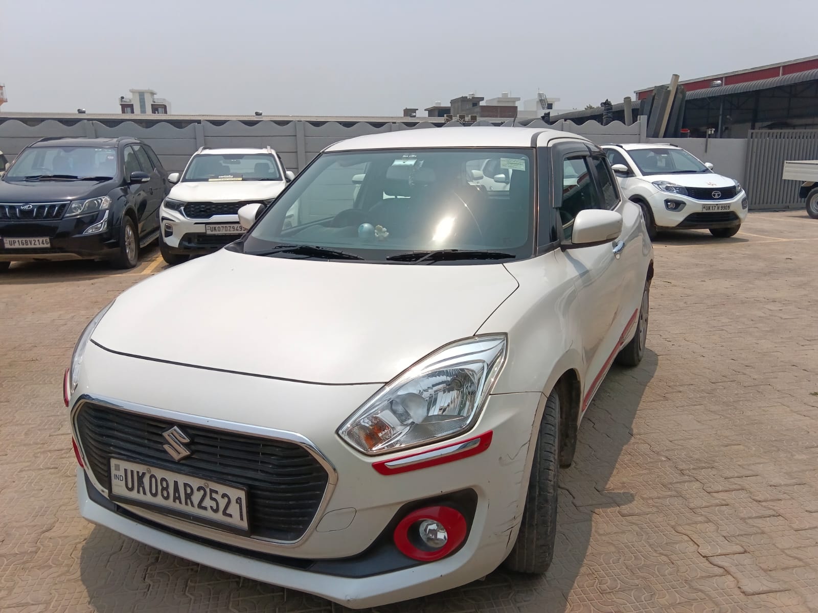 View 2018 Maruti Suzuki Swift VXI BS IV Image 1 Used 2018 Maruti Suzuki Swift VXI BS IV Image 1
