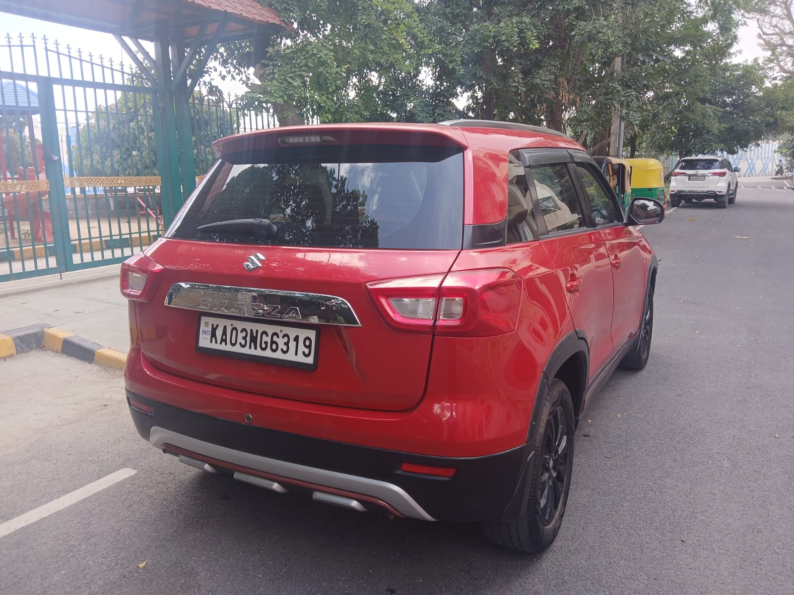 View 2020 Maruti Suzuki Vitara Brezza ZXI Image 14 Used 2020 Maruti Suzuki Vitara Brezza ZXI Image 14