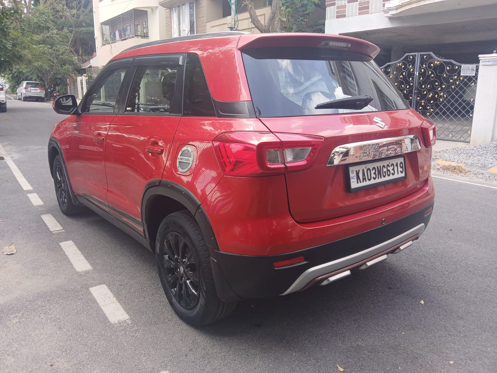 View 2020 Maruti Suzuki Vitara Brezza ZXI Image 10 Used 2020 Maruti Suzuki Vitara Brezza ZXI Image 10