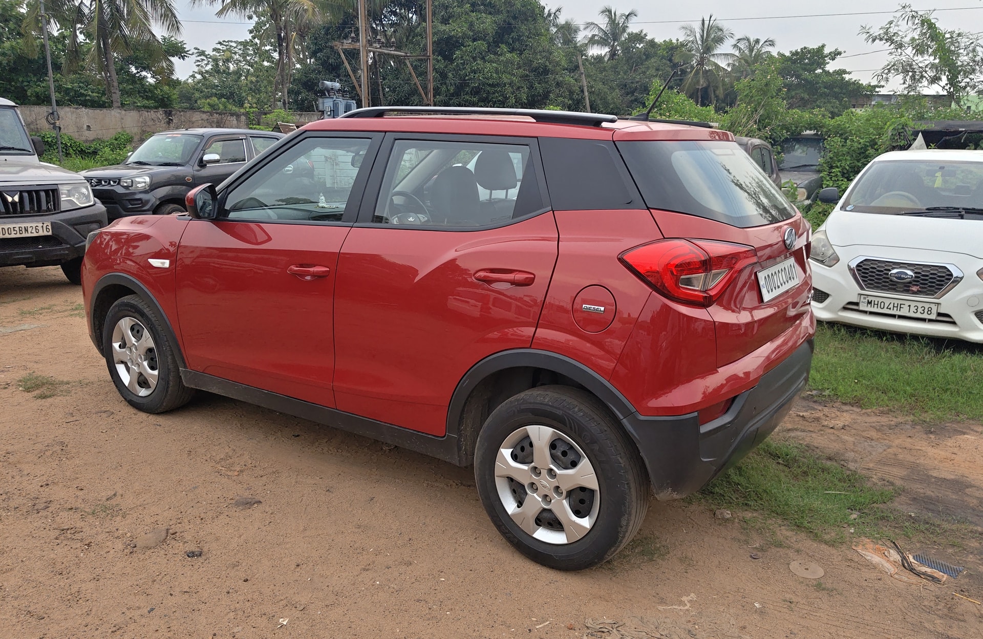 View 2022 Mahindra XUV300 W6 Diesel BS IV Image 10 Used 2022 Mahindra XUV300 W6 Diesel BS IV Image 10