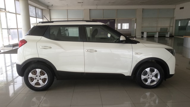 View Mahindra XUV300 Image 7 Used Mahindra XUV300 Image 7