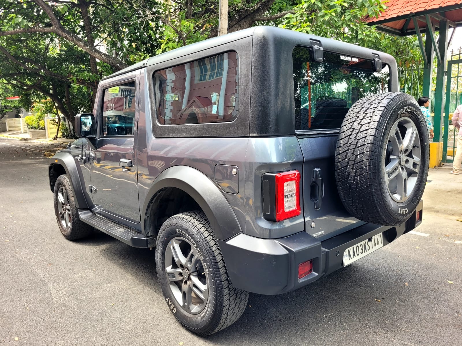 View 2023 Mahindra Thar LX RWD Automatic 4 Seater Hard Top Image 10 Used 2023 Mahindra Thar LX RWD Automatic 4 Seater Hard Top Image 10