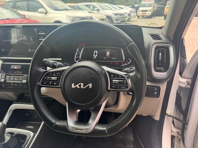 View Kia Sonet Image 10 Used Kia Sonet Image 10