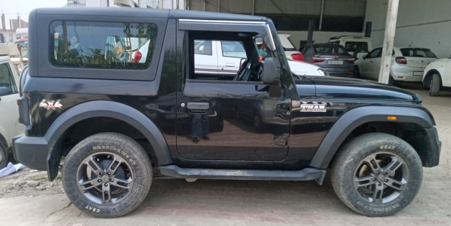 View 2023 Mahindra Thar LX Manual 4 Seater Hard Top Diesel Image 4 Used 2023 Mahindra Thar LX Manual 4 Seater Hard Top Diesel Image 4