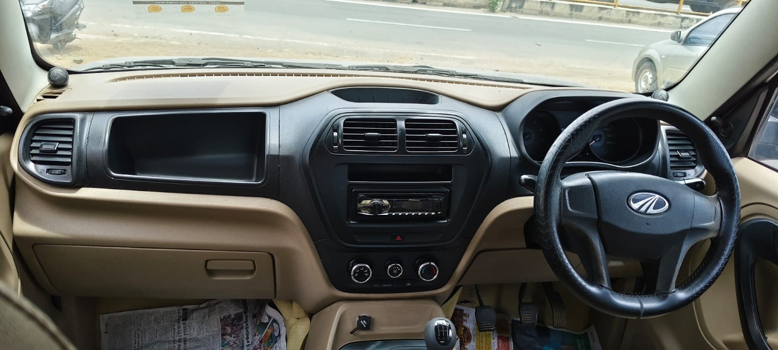 Used 2017 Mahindra TUV300 Used 2017 Mahindra TUV300
