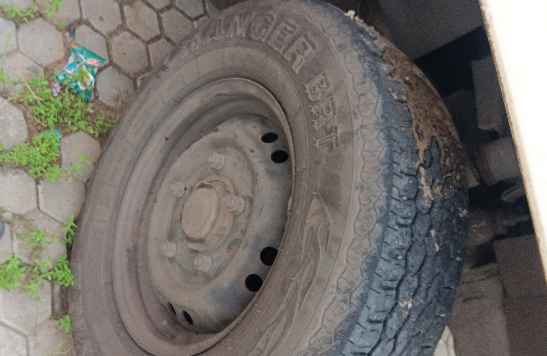 View 2019 Mahindra Bolero Power Plus SLE BS4 Image 15 Used 2019 Mahindra Bolero Power Plus SLE BS4 Image 15