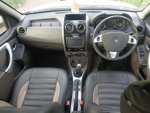 View Renault Duster Image 11 Used Renault Duster Image 11