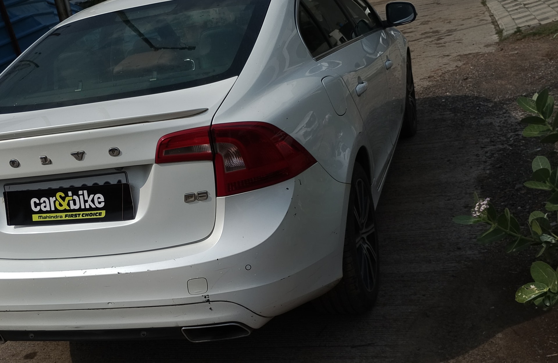 View 2016 Volvo S60 Cross Country Inscription Image 10 Used 2016 Volvo S60 Cross Country Inscription Image 10