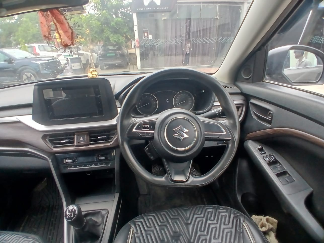 View 2022 Maruti Suzuki Brezza VXI Image 9 Used 2022 Maruti Suzuki Brezza VXI Image 9