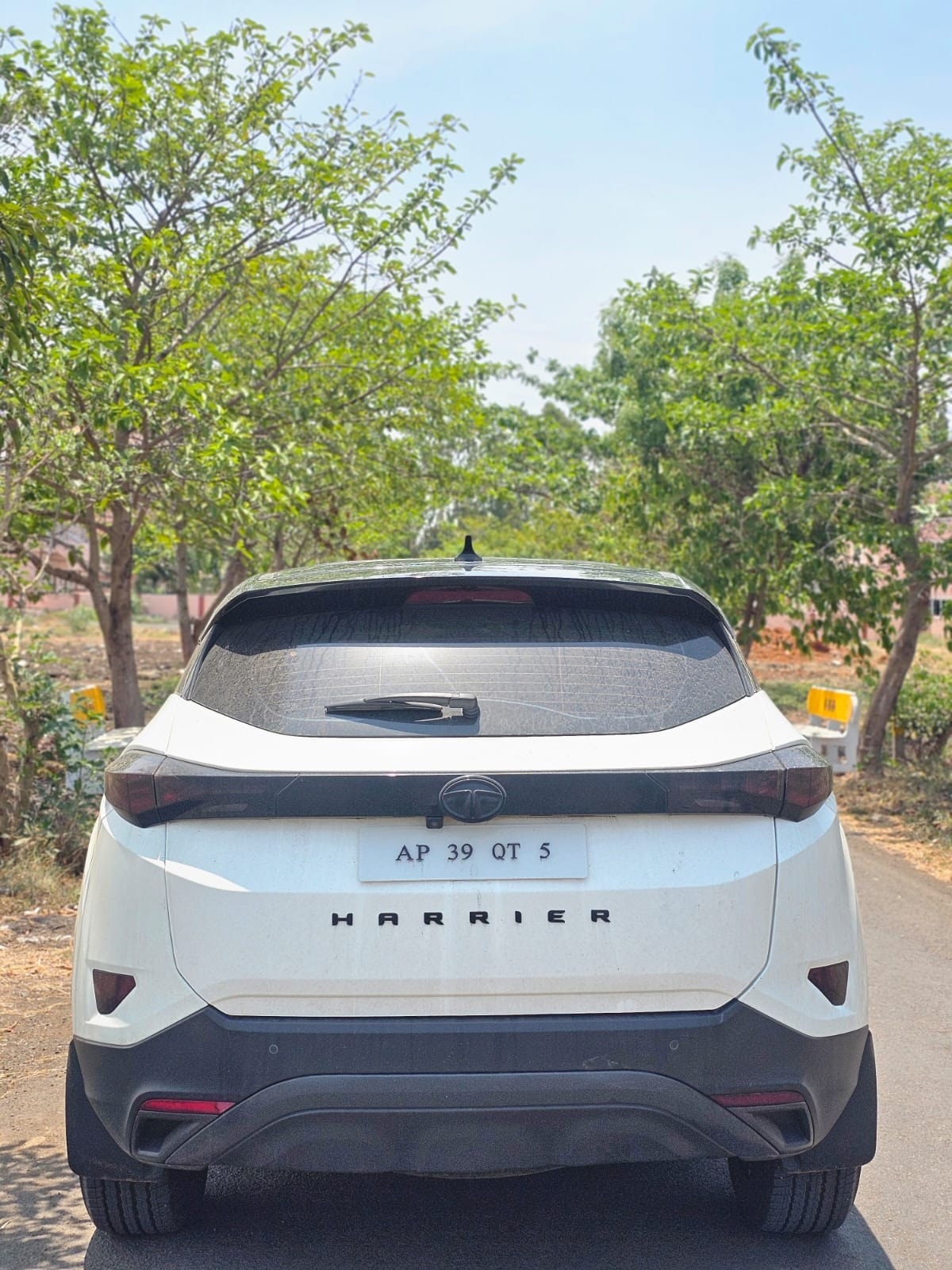 View 2022 Tata Harrier XZA Plus Image 3 Used 2022 Tata Harrier XZA Plus Image 3