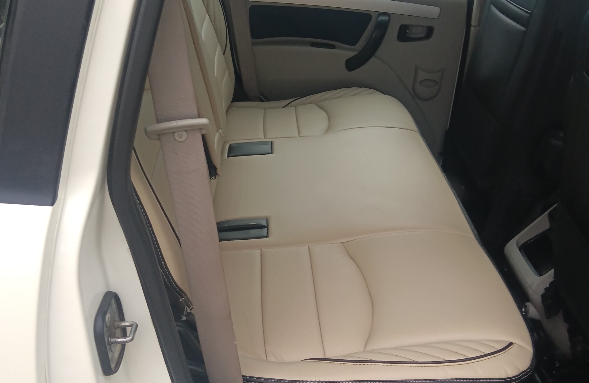 View 2019 Mahindra Scorpio S11 2WD BS IV Image 5 Used 2019 Mahindra Scorpio S11 2WD BS IV Image 5