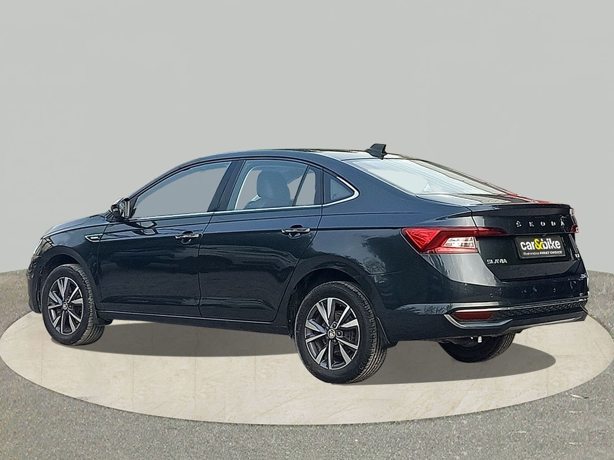 View 2023 Skoda Slavia Style 1.5 TSI DSG Image 6 Used 2023 Skoda Slavia Style 1.5 TSI DSG Image 6