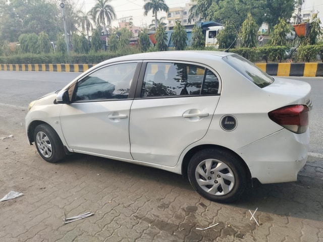 View Honda Amaze Image 4 Used Honda Amaze Image 4