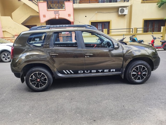 View Renault Duster Image 5 Used Renault Duster Image 5
