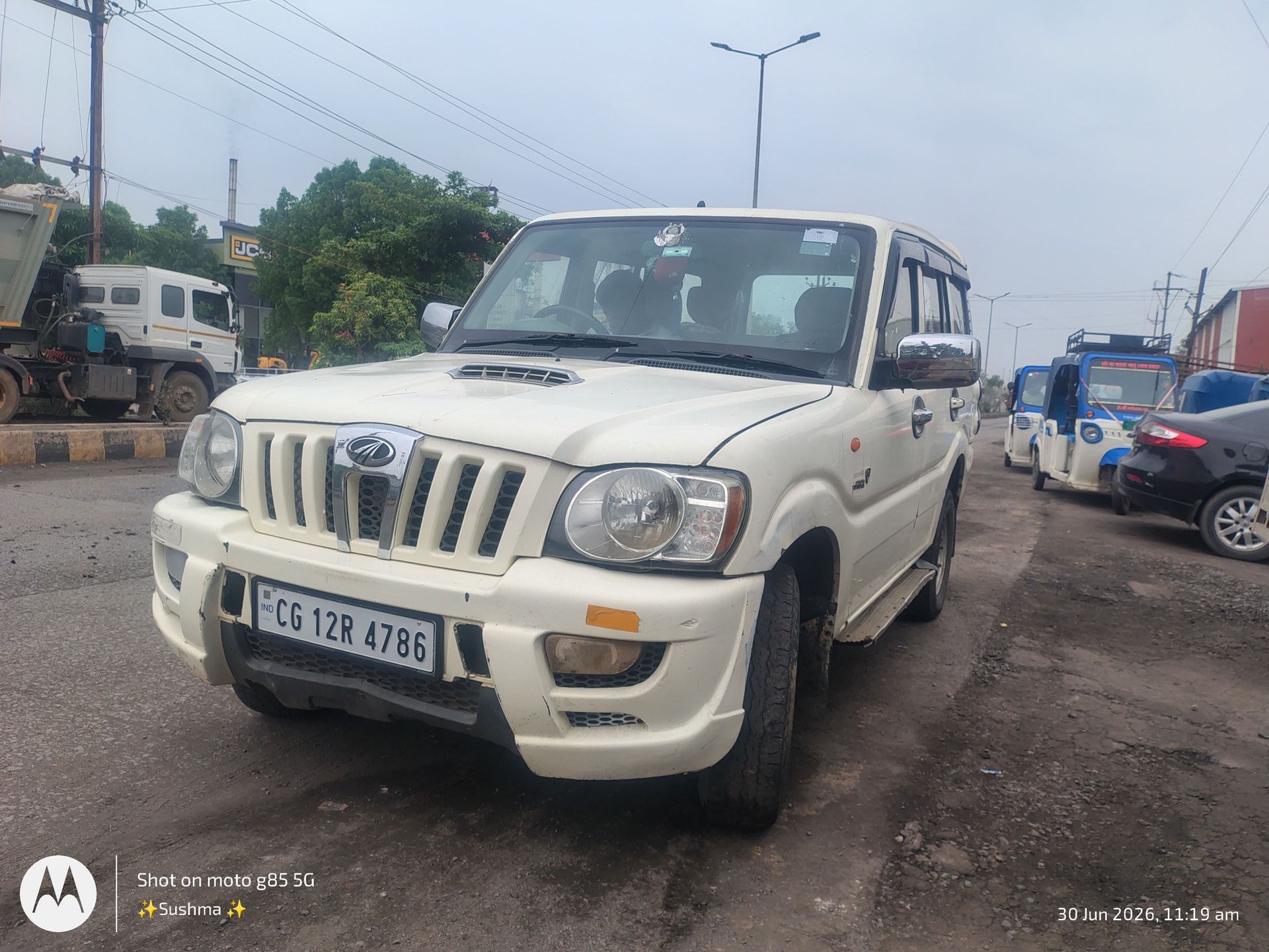 View 2011 Mahindra Scorpio SLE BS 3 Image 1 Used 2011 Mahindra Scorpio SLE BS 3 Image 1