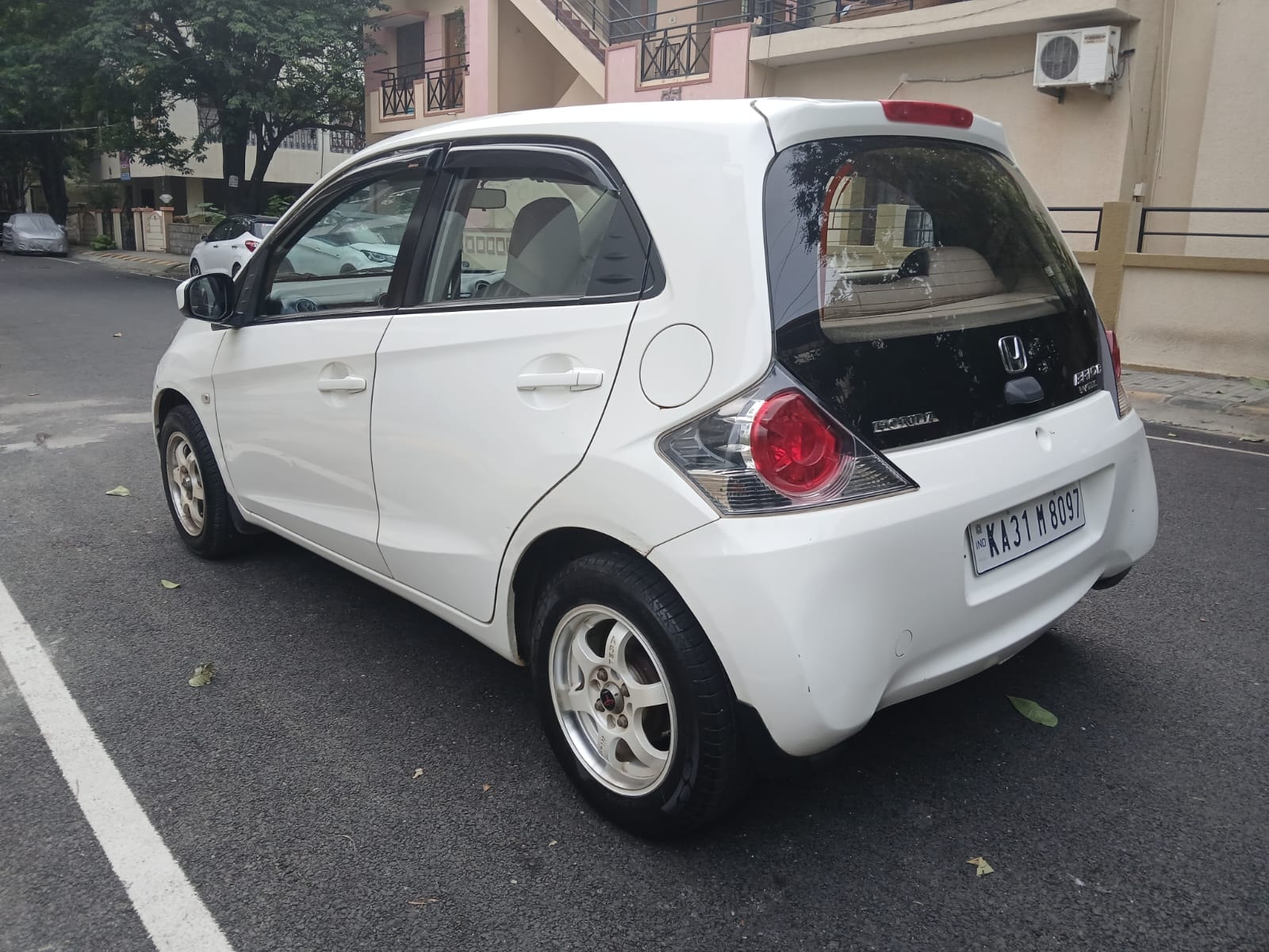 View 2013 Honda Brio S MT Petrol Image 10 Used 2013 Honda Brio S MT Petrol Image 10