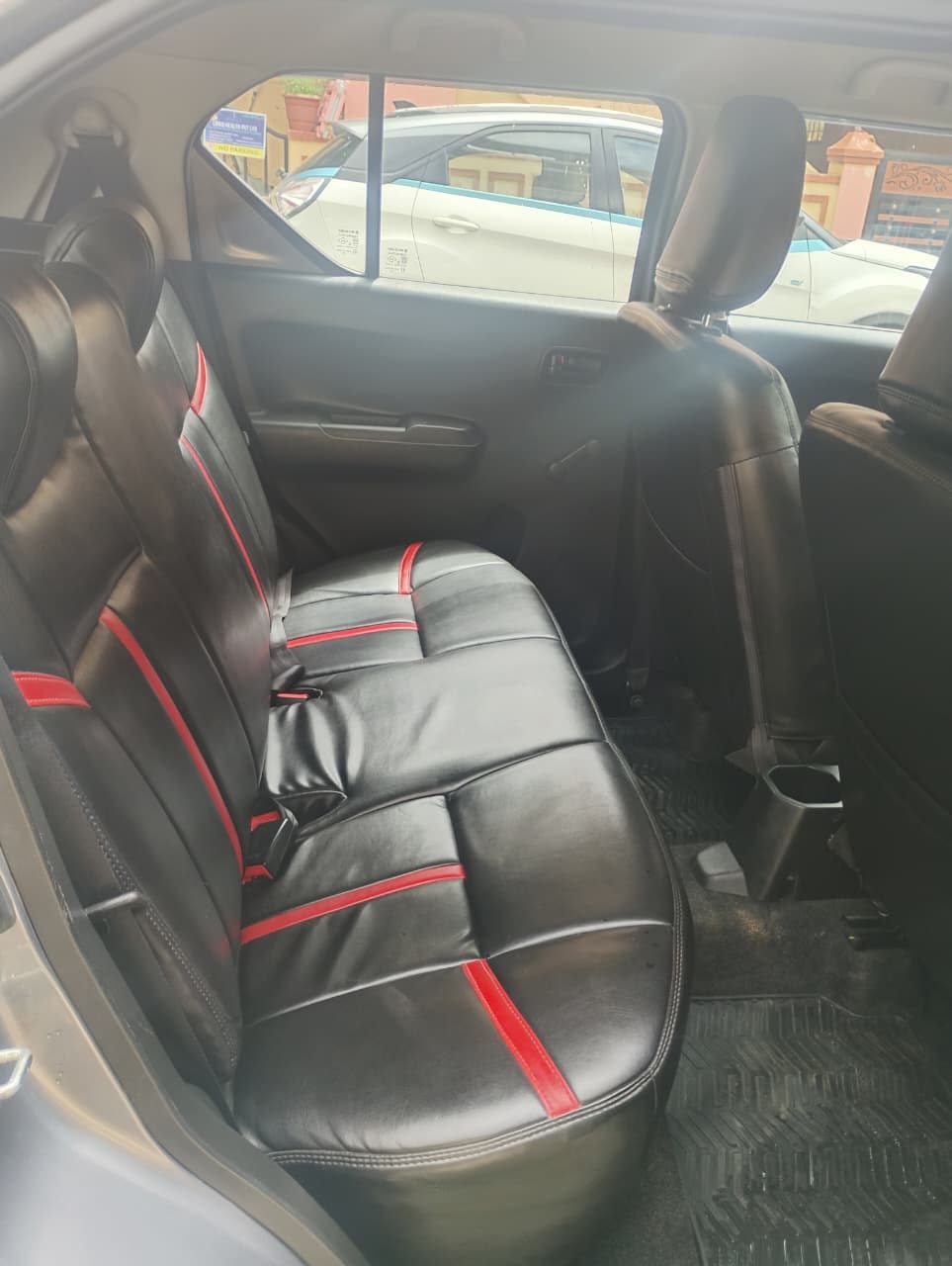 Used 2017 Maruti Suzuki Ignis Used 2017 Maruti Suzuki Ignis