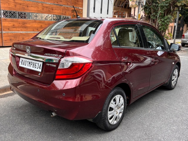 View Honda Amaze Image 14 Used Honda Amaze Image 14