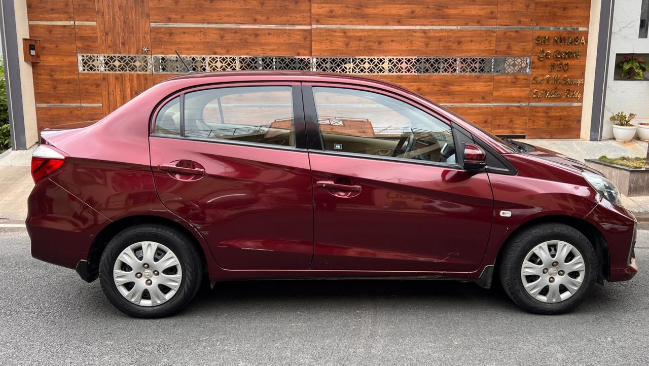 Used 2017 Honda Amaze Used 2017 Honda Amaze