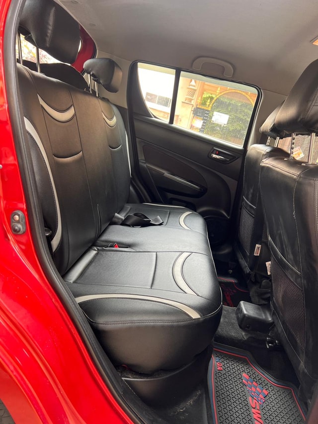 View Maruti Suzuki Swift Image 11 Used Maruti Suzuki Swift Image 11