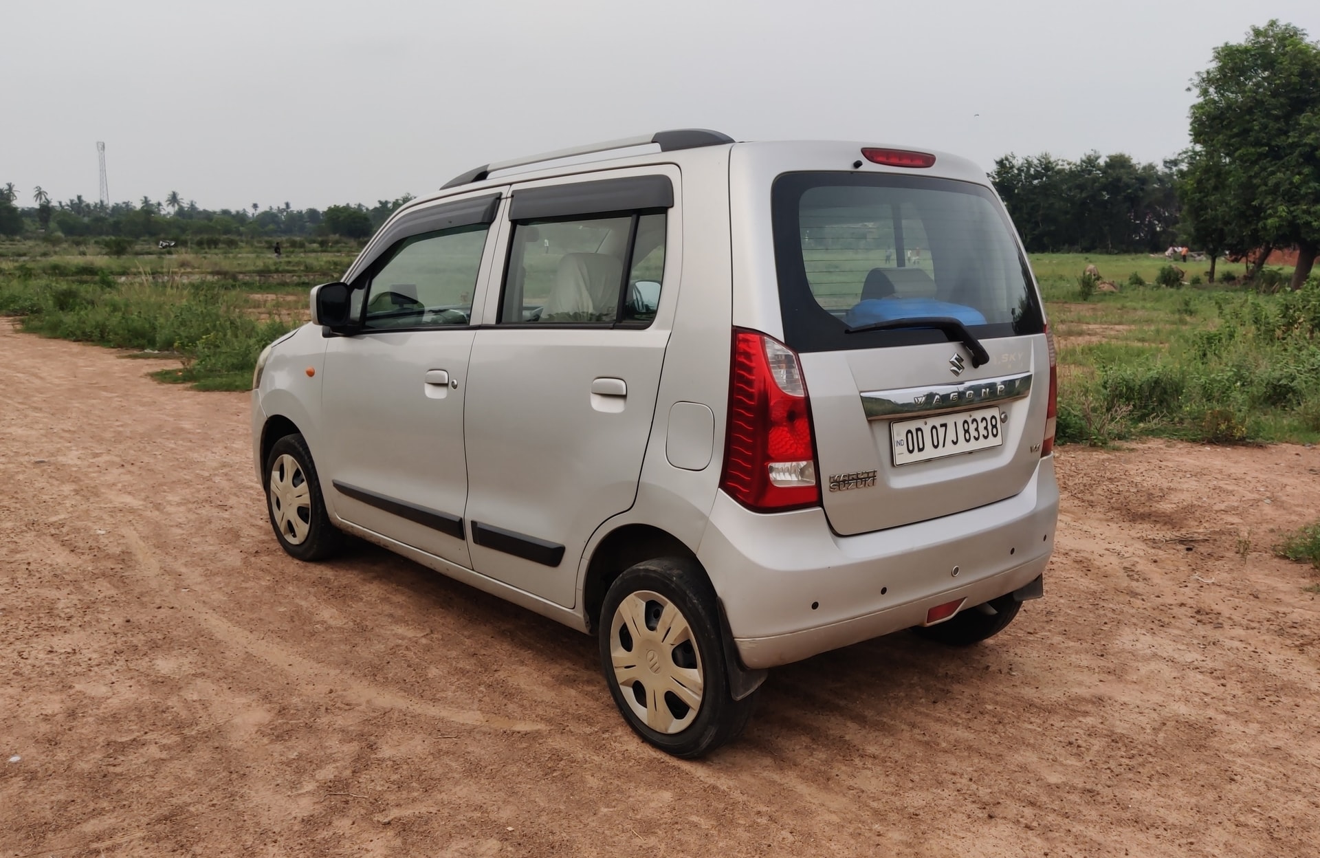 View 2015 Maruti Suzuki Wagon R VXI 1.0 BS IV Image 7 Used 2015 Maruti Suzuki Wagon R VXI 1.0 BS IV Image 7