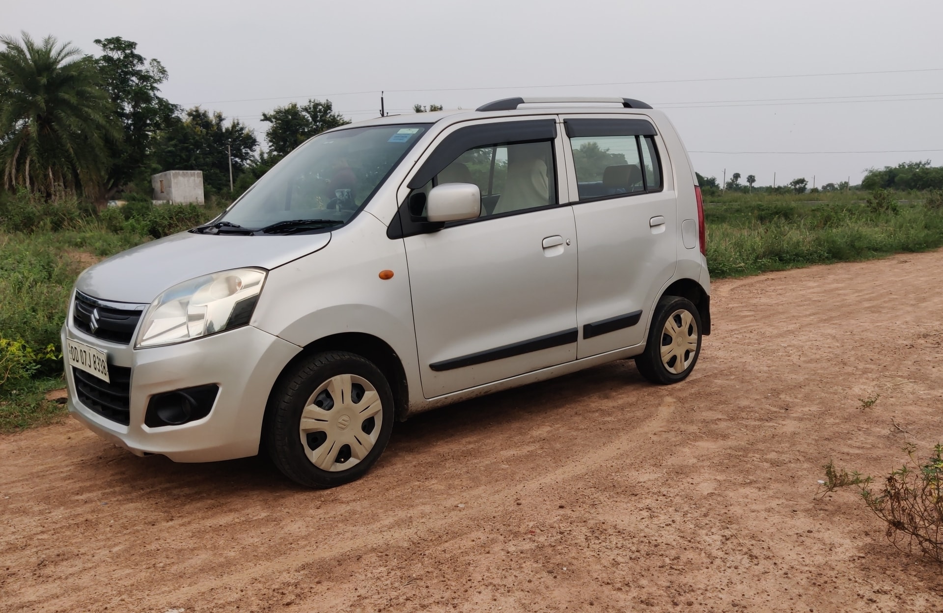 View 2015 Maruti Suzuki Wagon R VXI 1.0 BS IV Image 4 Used 2015 Maruti Suzuki Wagon R VXI 1.0 BS IV Image 4