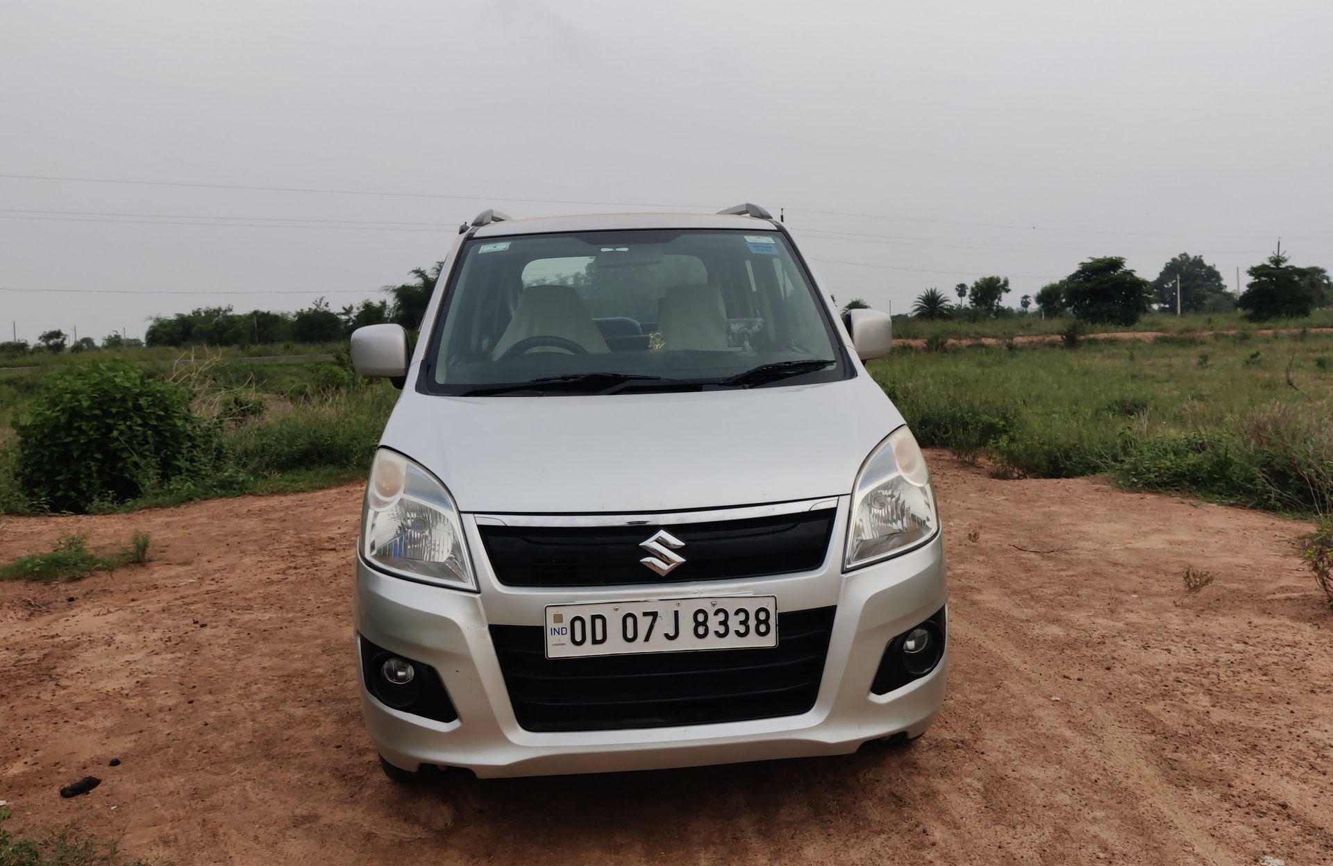 View 2015 Maruti Suzuki Wagon R VXI 1.0 BS IV Image 2 Used 2015 Maruti Suzuki Wagon R VXI 1.0 BS IV Image 2