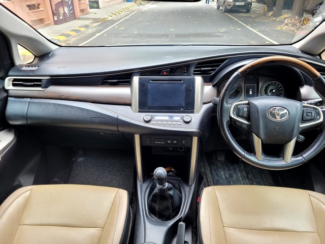 View Toyota Innova Crysta Image 9 Used Toyota Innova Crysta Image 9