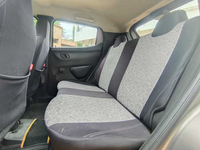 View Renault Kwid Image 14 Used Renault Kwid Image 14