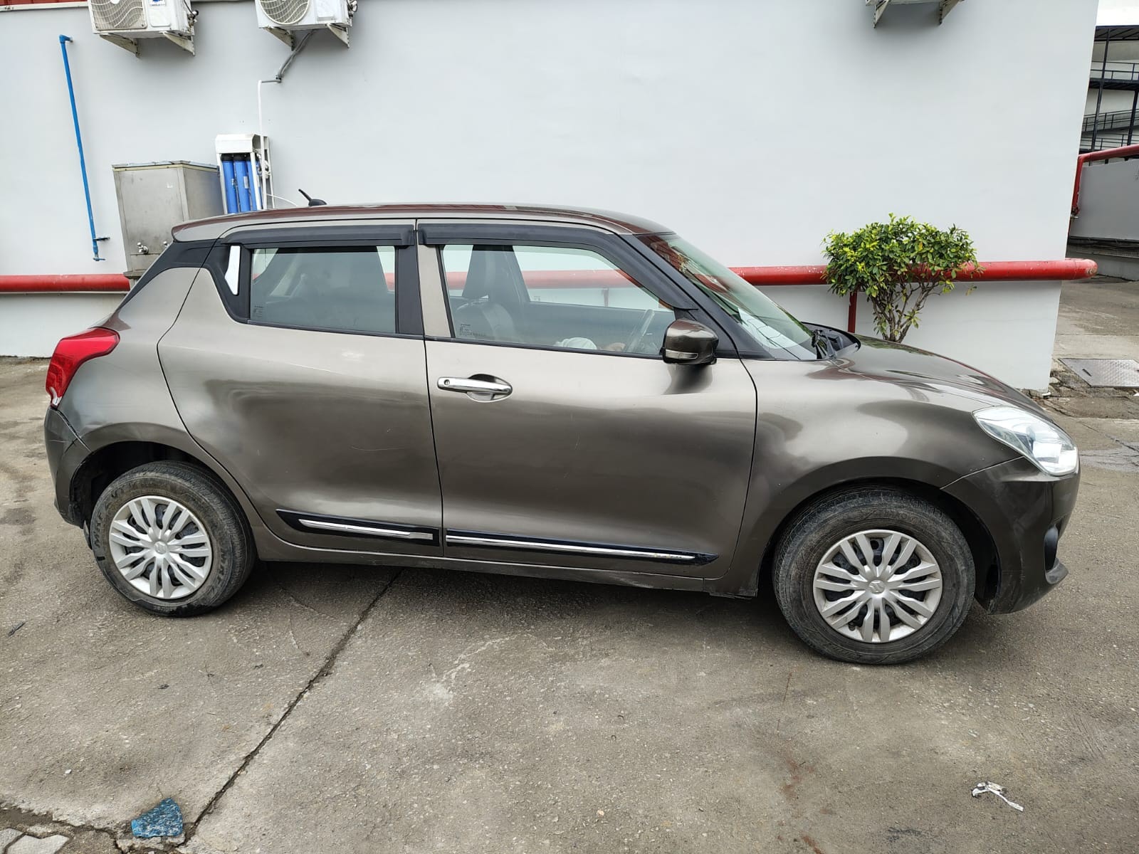 View 2019 Maruti Suzuki Swift VXI BS IV Image 8 Used 2019 Maruti Suzuki Swift VXI BS IV Image 8