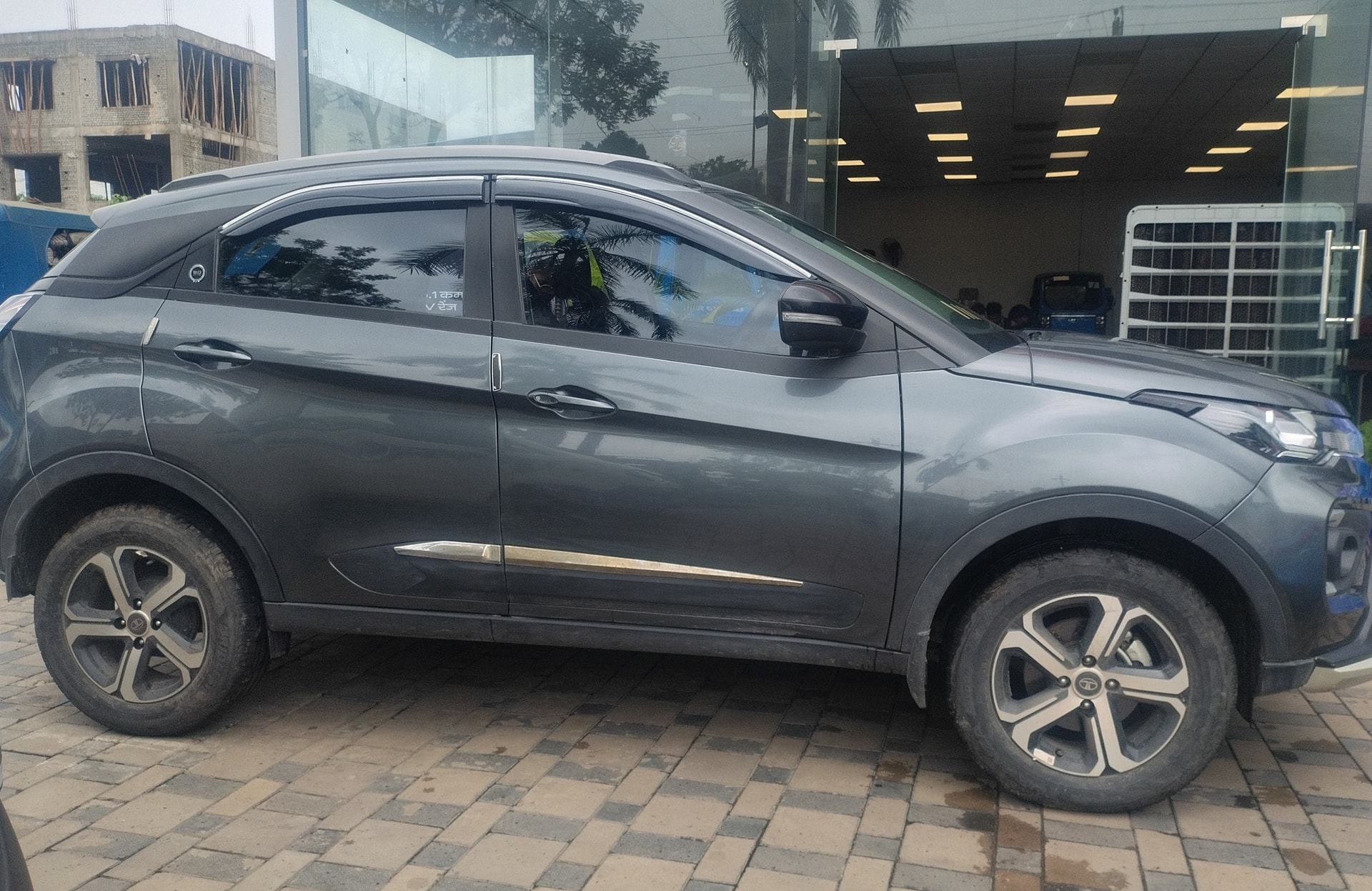View 2023 Tata Nexon Revotron XZ Plus (S) Image 8 Used 2023 Tata Nexon Revotron XZ Plus (S) Image 8