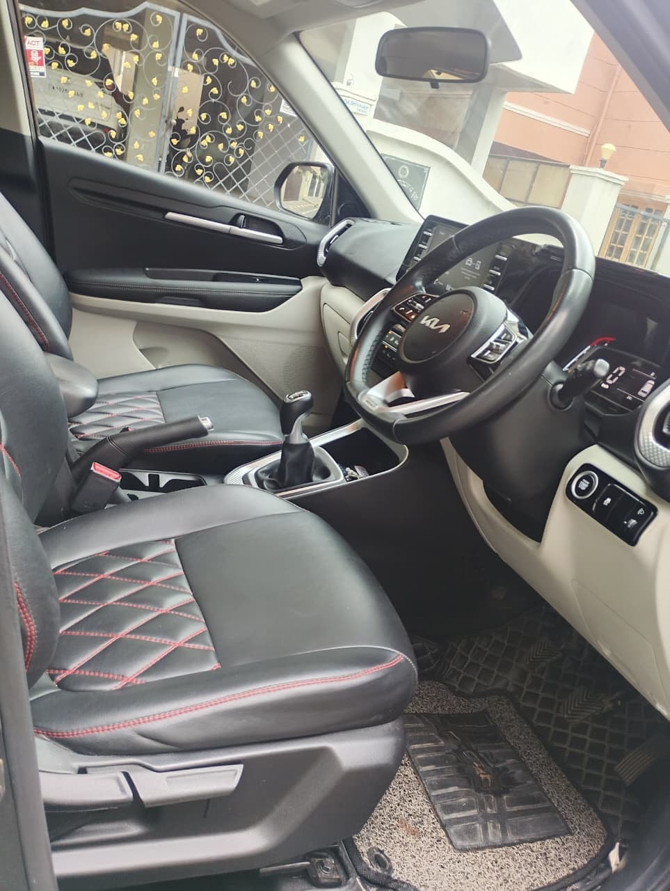 Used 2022 Kia Sonet Used 2022 Kia Sonet
