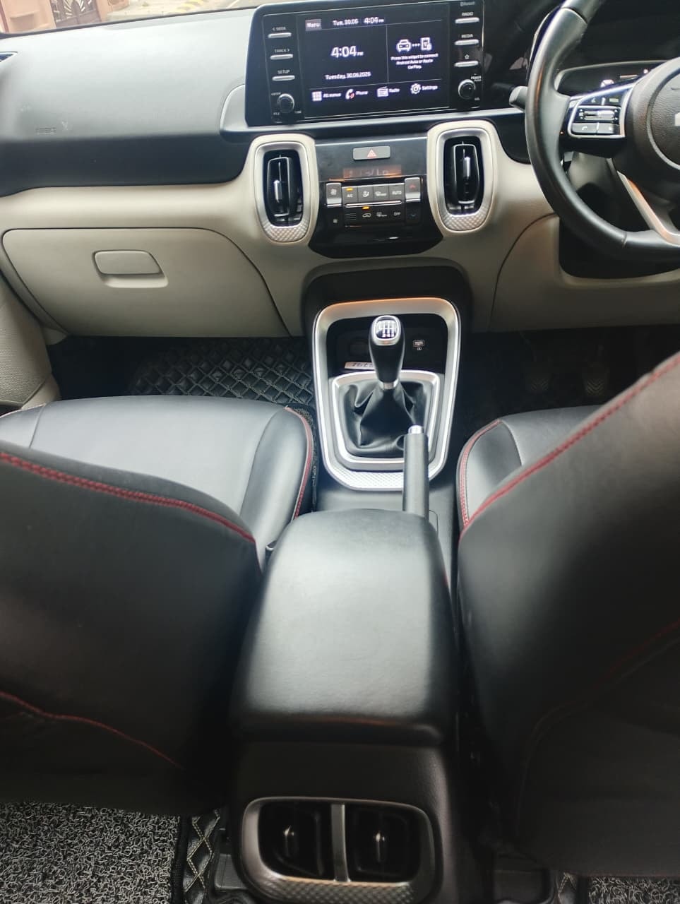 Used 2022 Kia Sonet Used 2022 Kia Sonet
