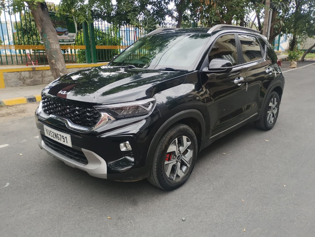 Used 2022 Kia Sonet Used 2022 Kia Sonet