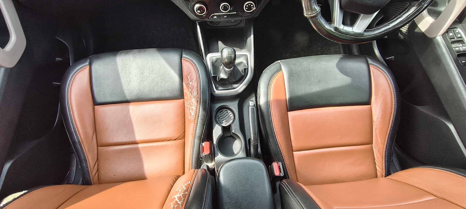 View 2018 Hyundai Creta 1.6 E Petrol Image 3 Used 2018 Hyundai Creta 1.6 E Petrol Image 3