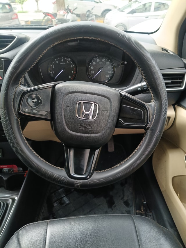 View Honda Amaze Image 10 Used Honda Amaze Image 10