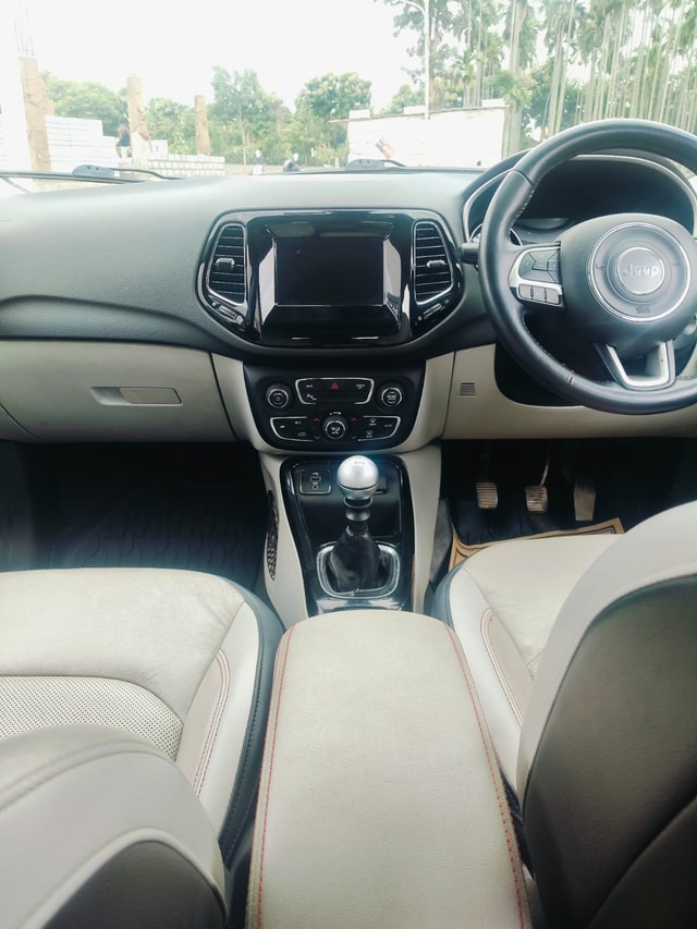 View Jeep Compass Image 13 Used Jeep Compass Image 13