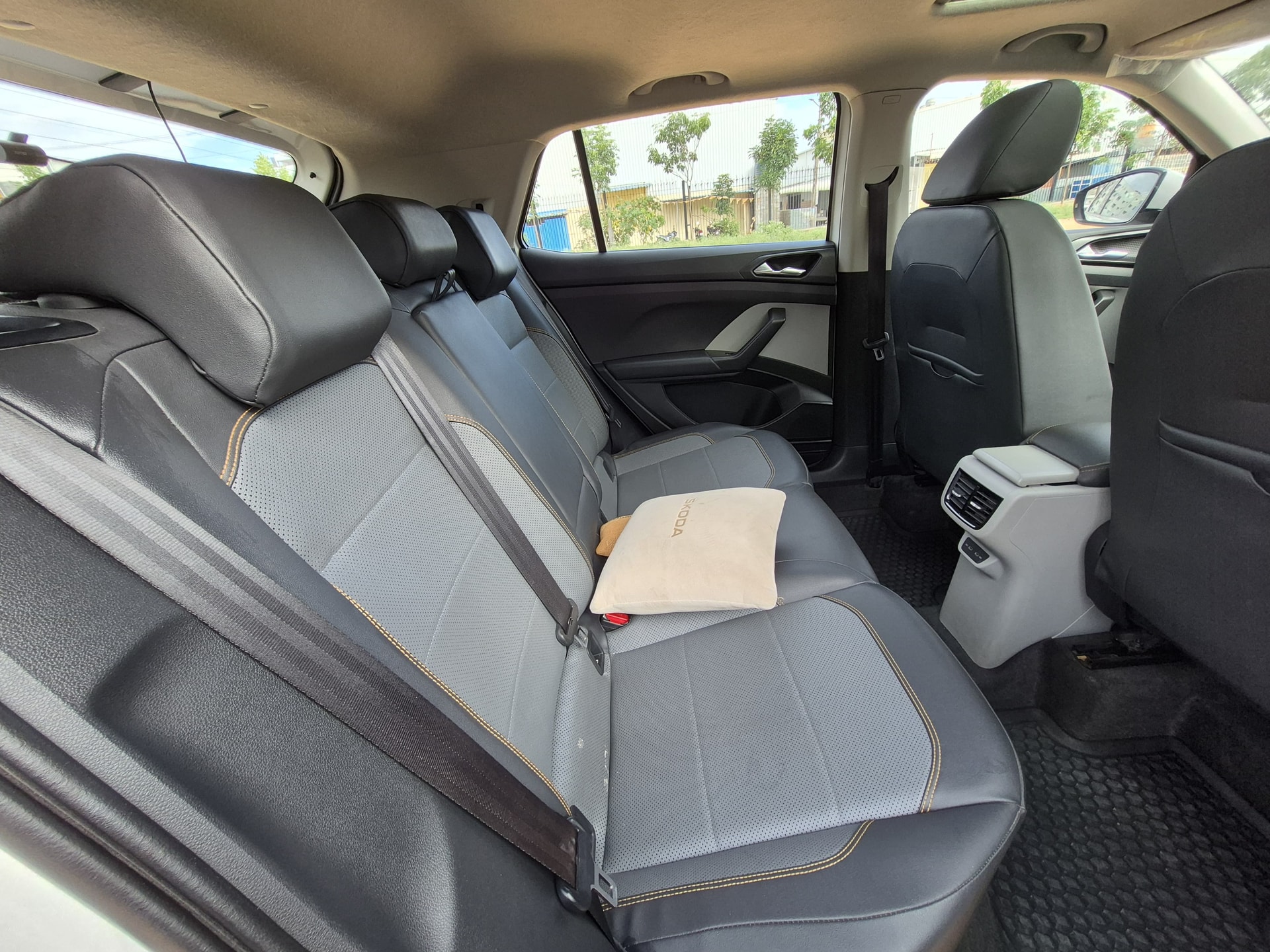 Used 2022 Skoda Kushaq Used 2022 Skoda Kushaq