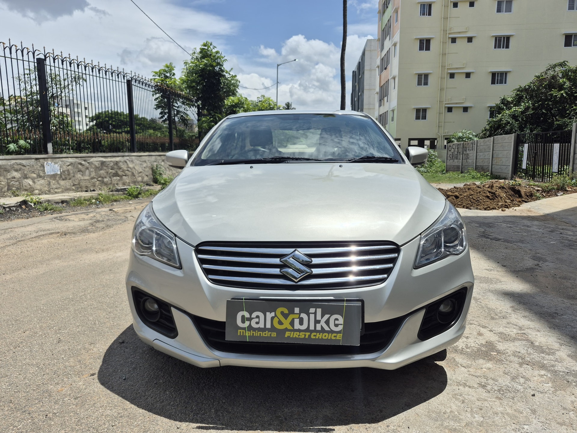 View 2017 Maruti Suzuki Ciaz Alpha Petrol BS IV Image 2 Used 2017 Maruti Suzuki Ciaz Alpha Petrol BS IV Image 2