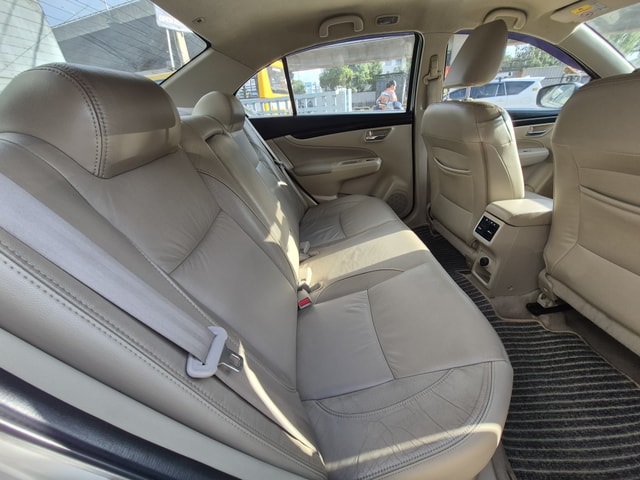 View Maruti Suzuki Ciaz Image 5 Used Maruti Suzuki Ciaz Image 5