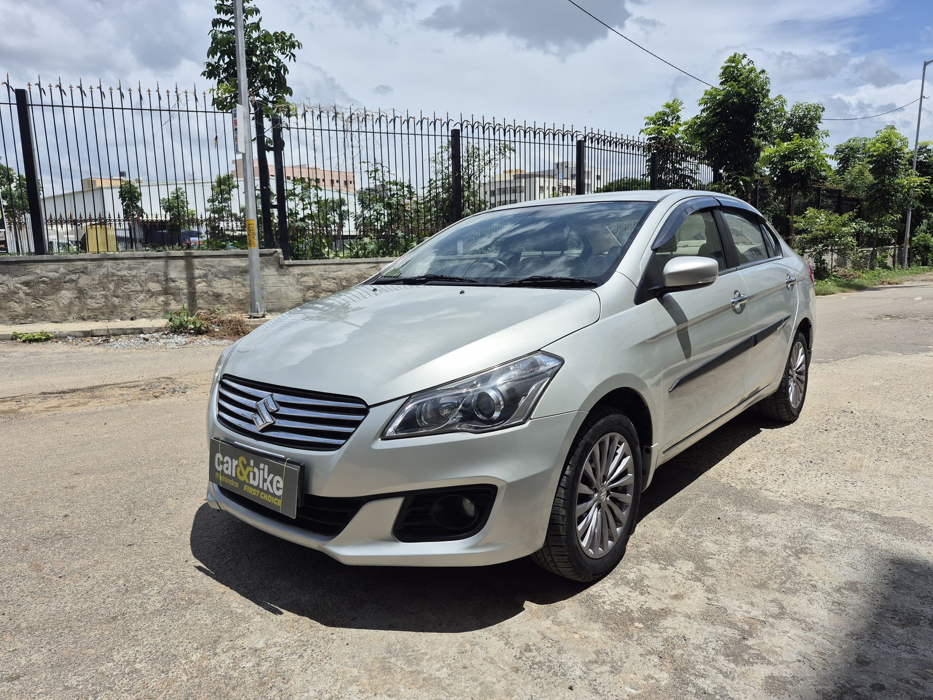 View 2017 Maruti Suzuki Ciaz Alpha Petrol BS IV Image 1 Used 2017 Maruti Suzuki Ciaz Alpha Petrol BS IV Image 1