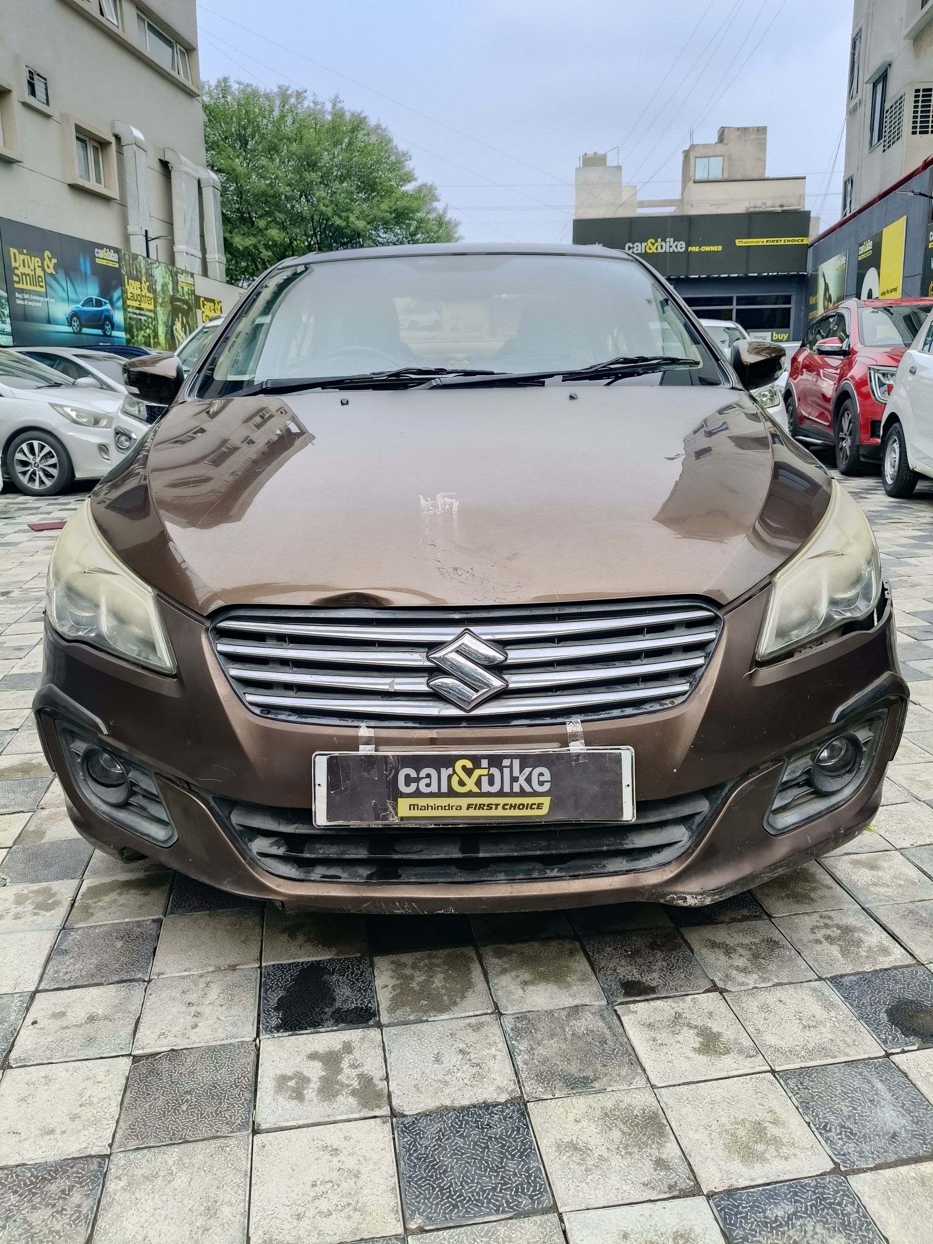 View 2015 Maruti Suzuki Ciaz ZXI Plus Image 2 Used 2015 Maruti Suzuki Ciaz ZXI Plus Image 2