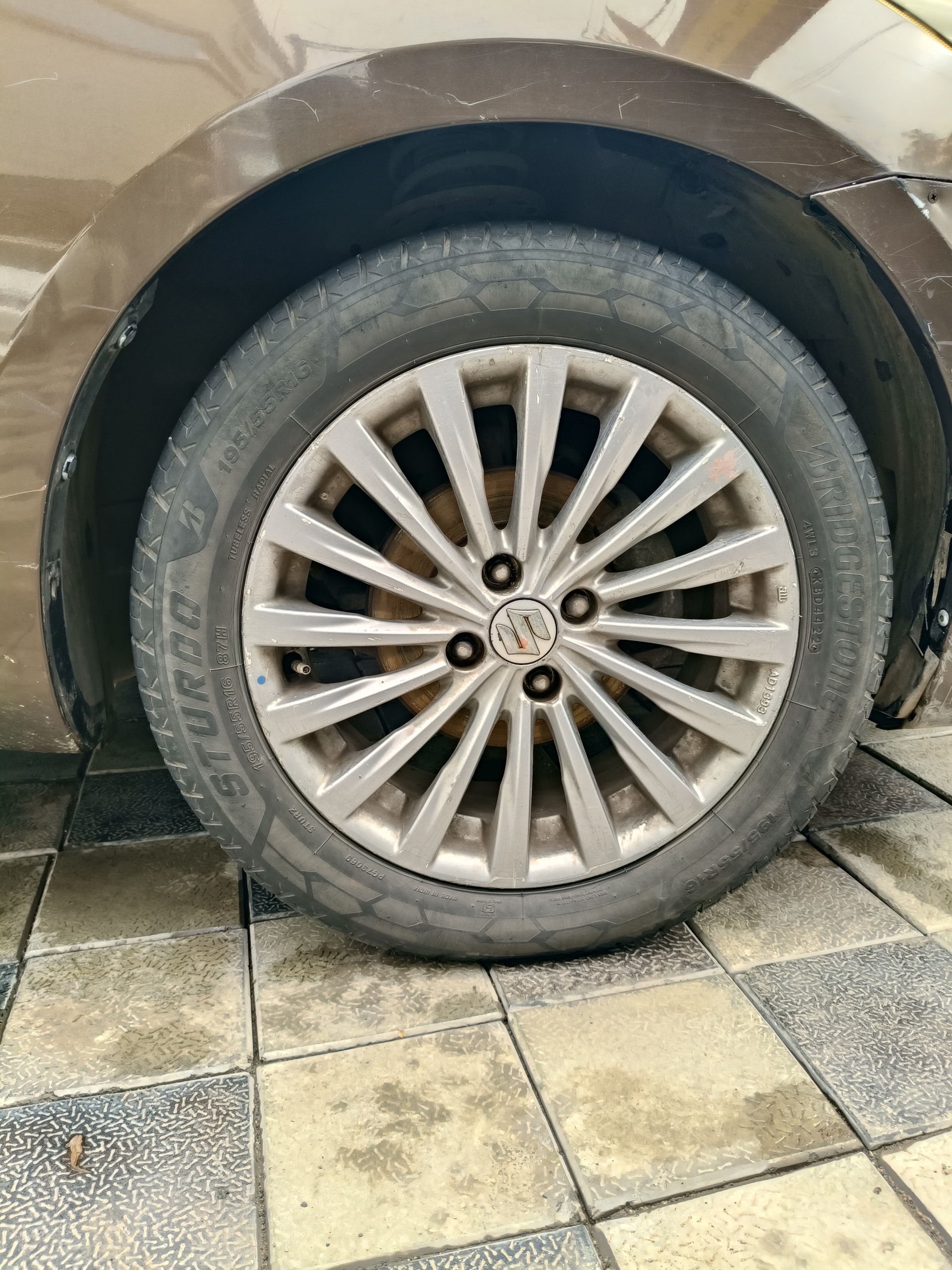 View 2015 Maruti Suzuki Ciaz ZXI Plus Image 13 Used 2015 Maruti Suzuki Ciaz ZXI Plus Image 13