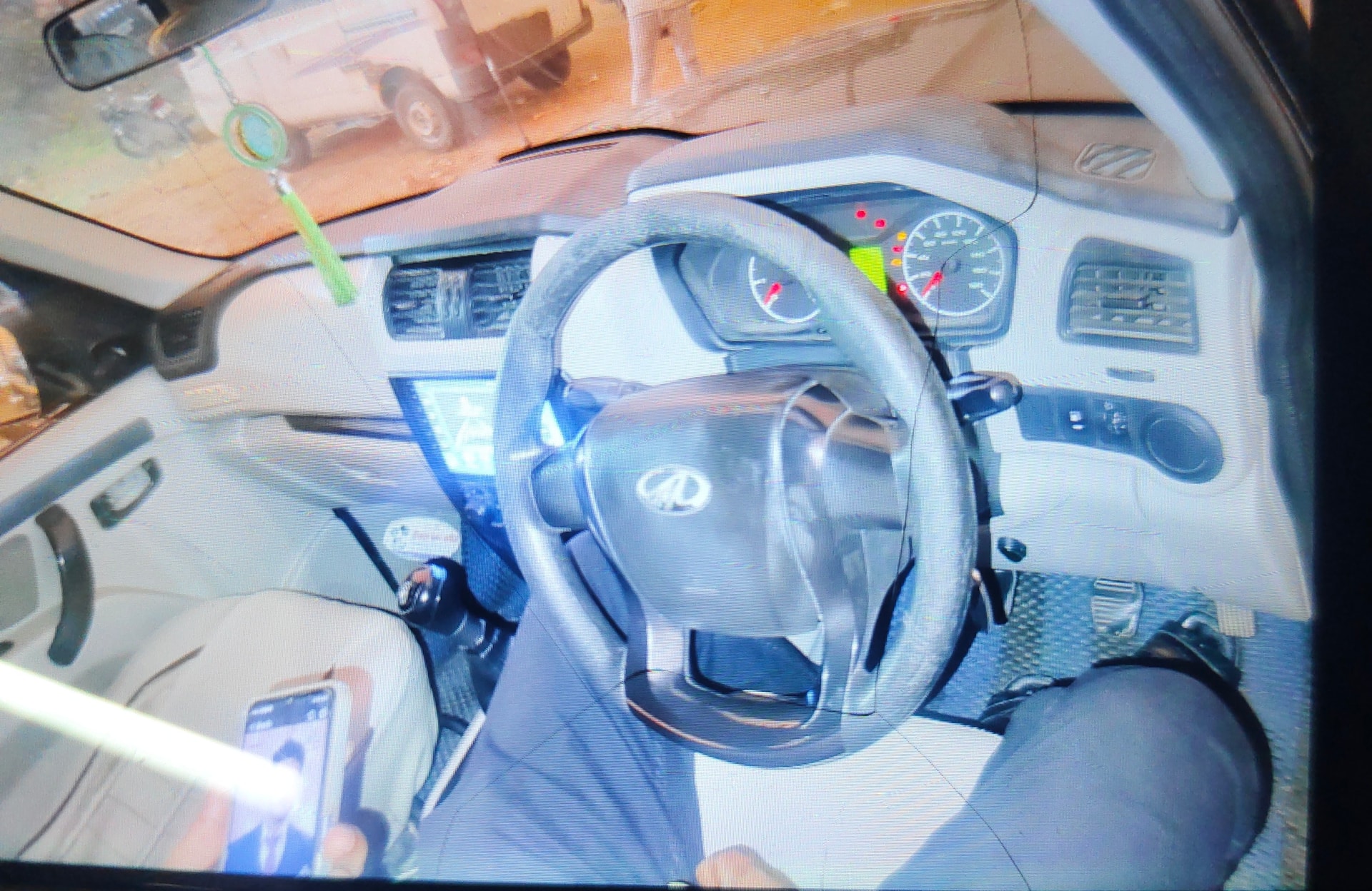View 2016 Mahindra Scorpio S4 PLUS 1.99 Litre Image 14 Used 2016 Mahindra Scorpio S4 PLUS 1.99 Litre Image 14
