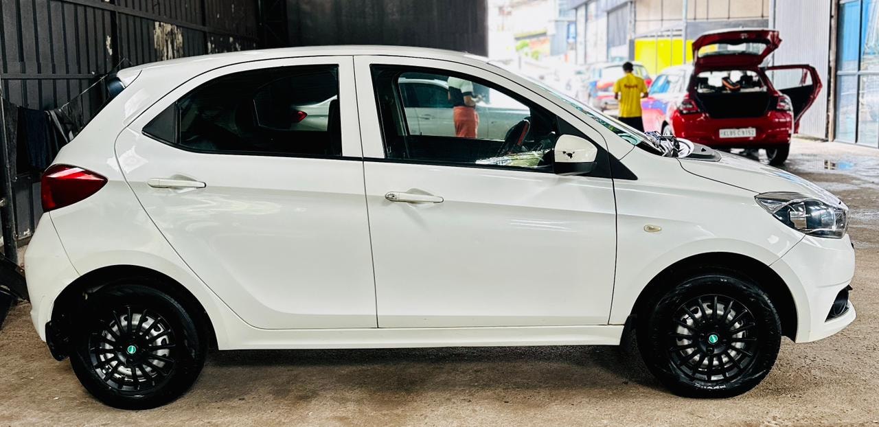 Used 2018 Tata Tiago NRG Used 2018 Tata Tiago NRG