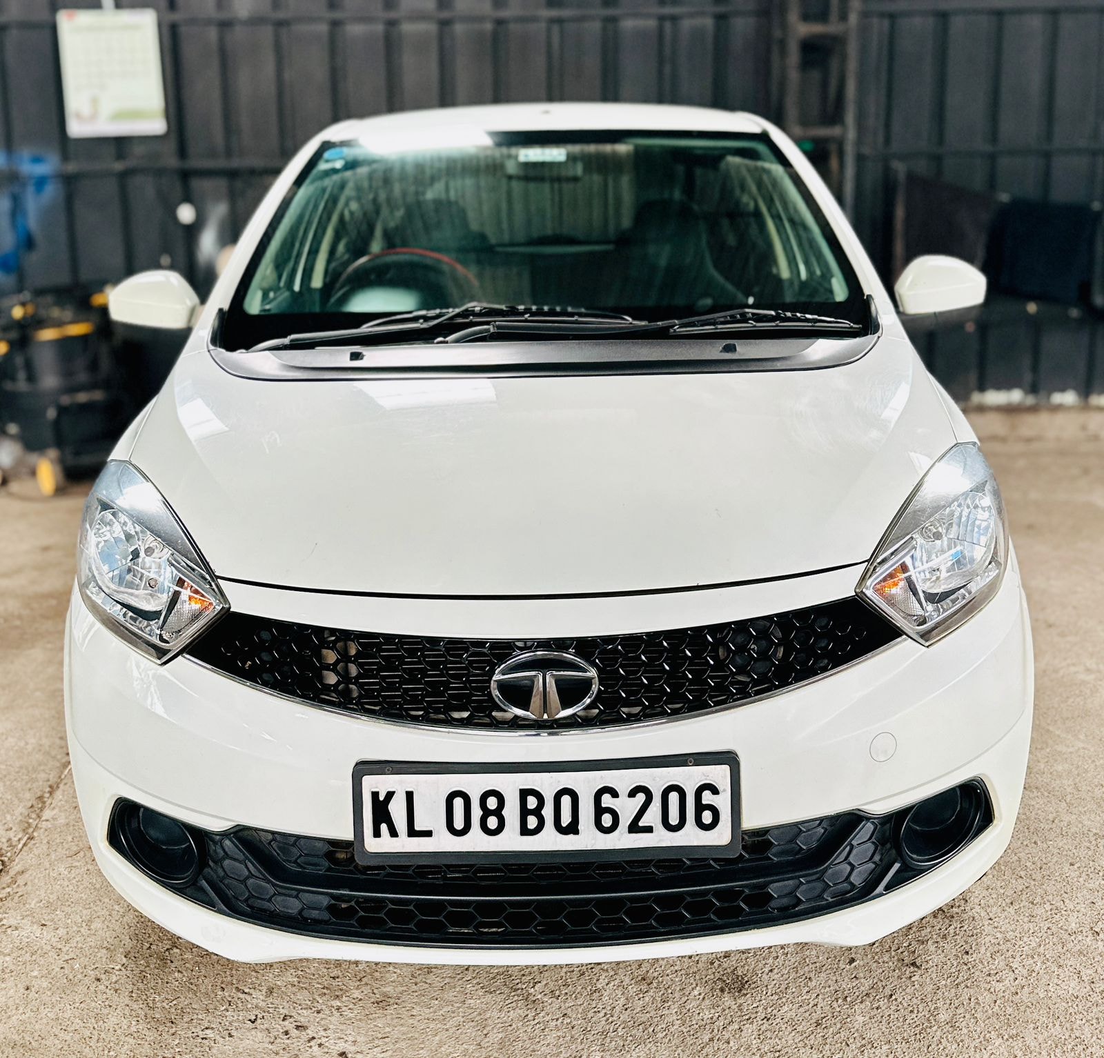 Used 2018 Tata Tiago NRG Used 2018 Tata Tiago NRG