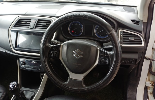 View Maruti Suzuki S-Cross Image 11 Used Maruti Suzuki S-Cross Image 11