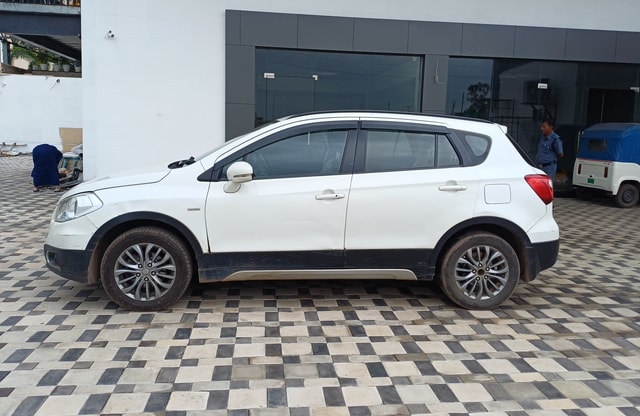 View Maruti Suzuki S-Cross Image 6 Used Maruti Suzuki S-Cross Image 6